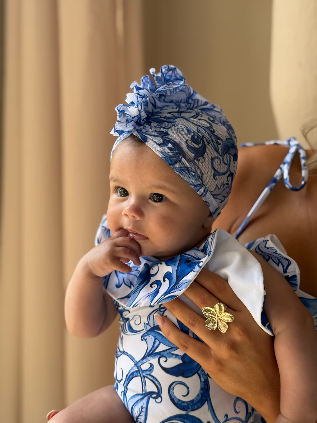 MINI RIVIERA TURBANTE CON VOLANTES