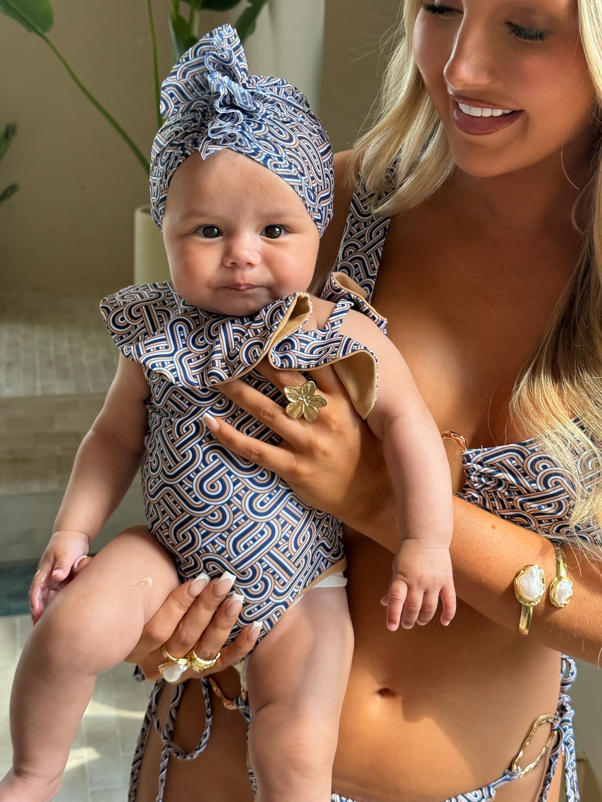 MINI TURBANTE CON VOLANTES ST. TROPEZ