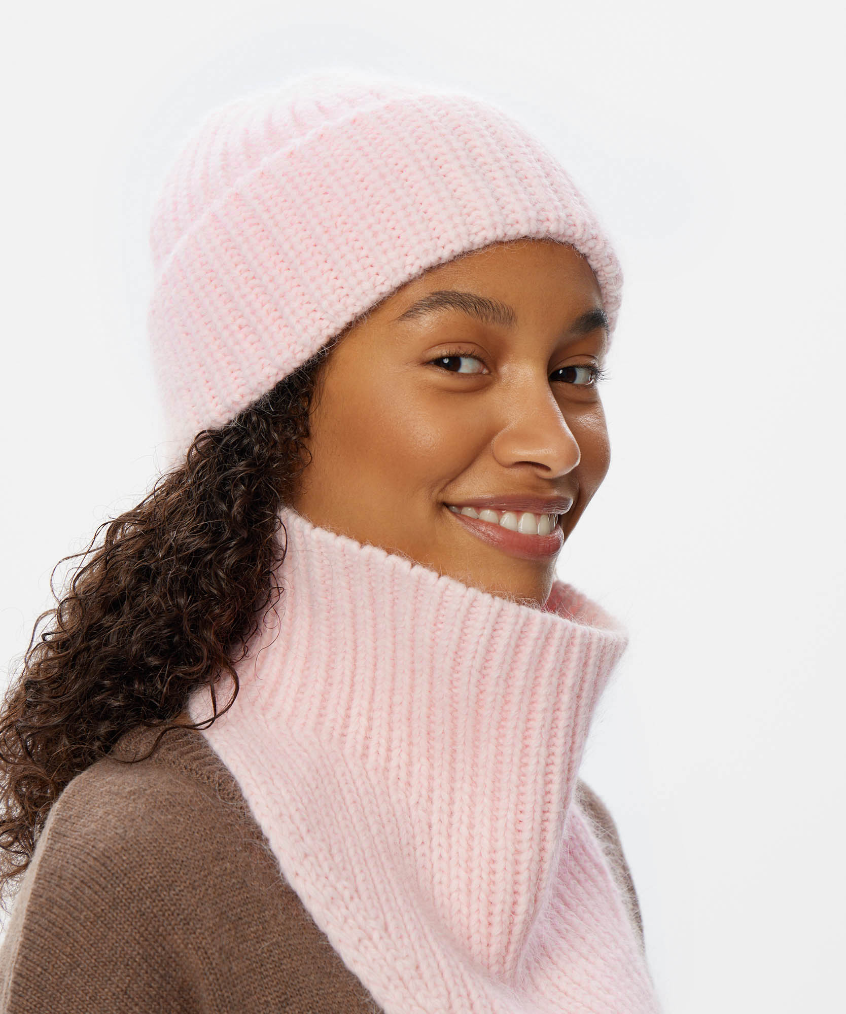 Gorro de Punto + Cuello Bandana | Set Invierno Unisex