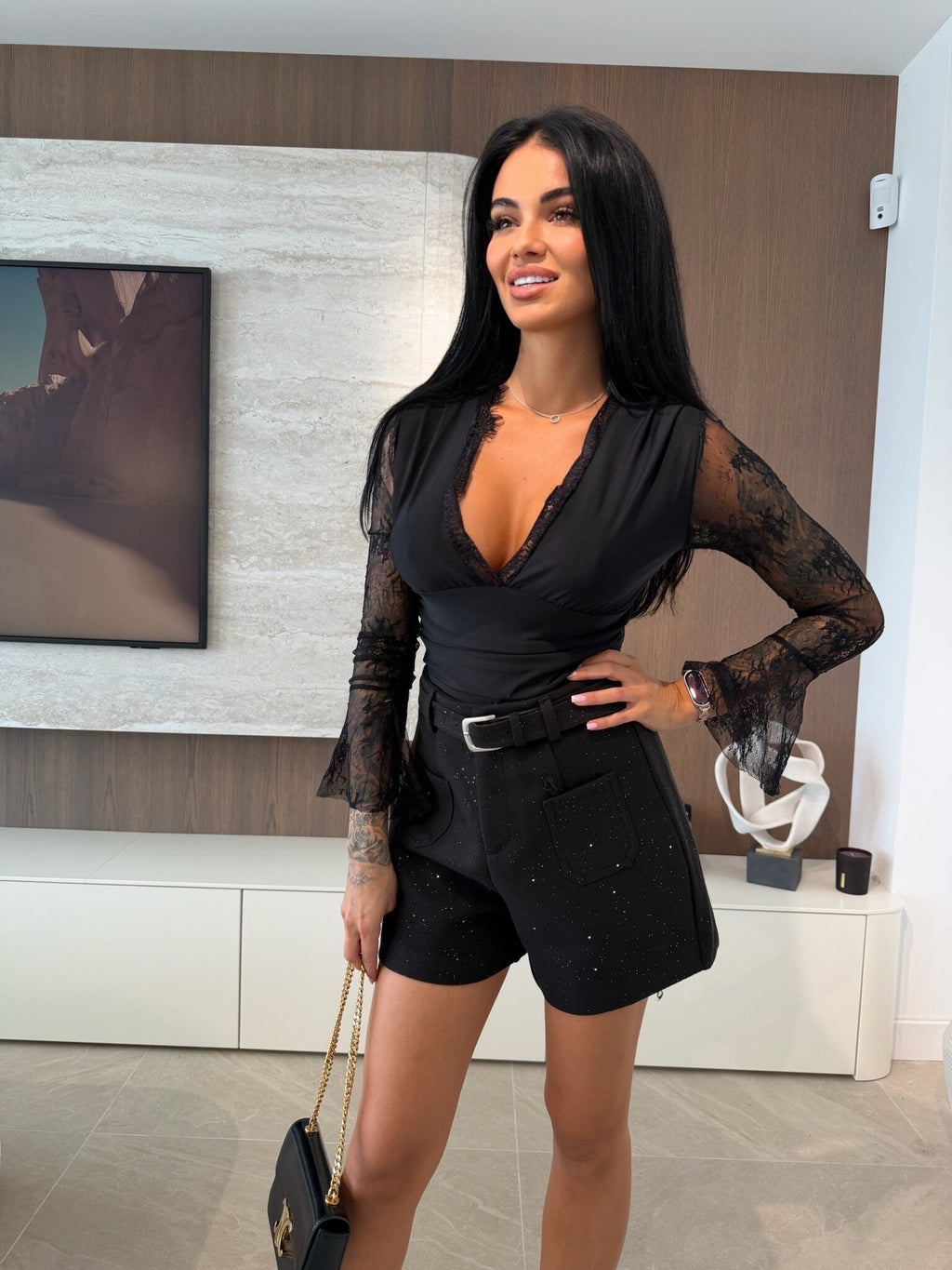 Body Giolano con encaje negro