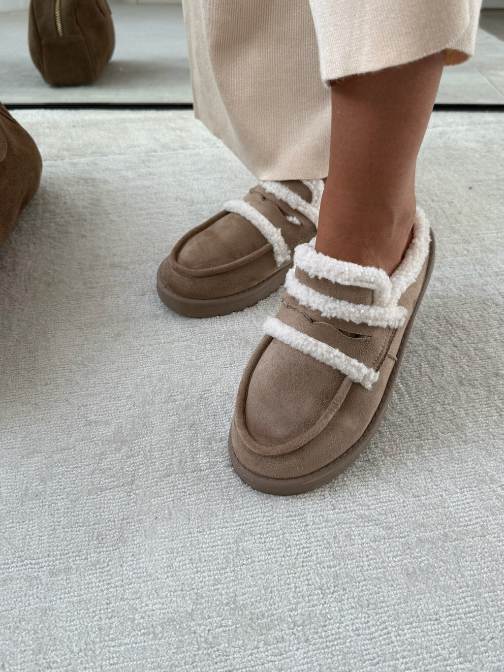 Mule slippers suede insulated