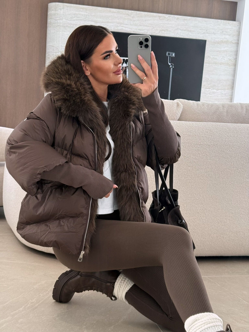 Chaqueta Kame chocolate