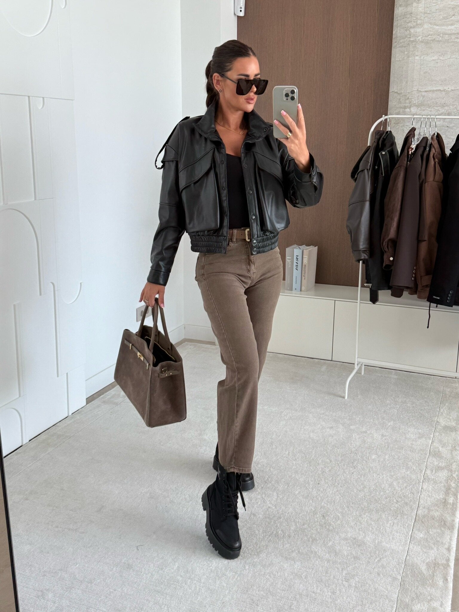 Pantalón Mom Fit Taupe