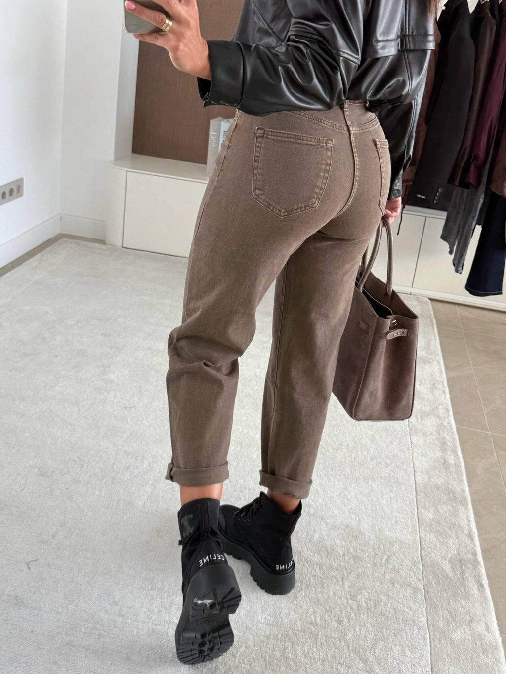 Pantalón Mom Fit Taupe